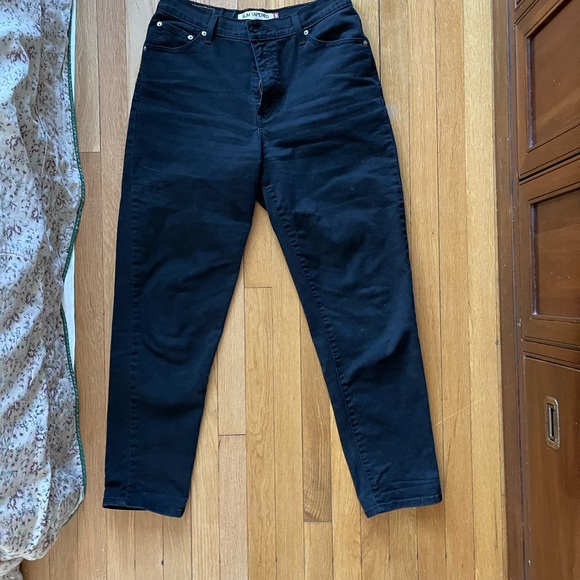 Levi’s slim tapered black jeans - Picture 2 of 2